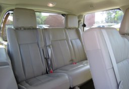 2015 Lincoln Navigator - Image 37