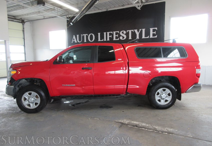 2014 Toyota Tundra 4WD Truck - Image 10