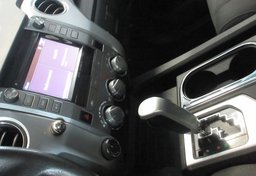 2014 Toyota Tundra 4WD Truck - Image 43