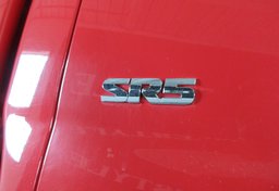 2014 Toyota Tundra 4WD Truck - Image 31