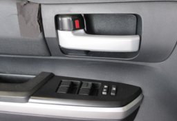 2014 Toyota Tundra 4WD Truck - Image 56