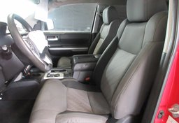 2014 Toyota Tundra 4WD Truck - Image 34