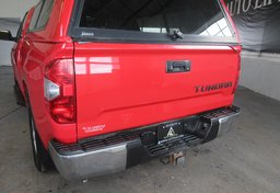 2014 Toyota Tundra 4WD Truck - Image 23