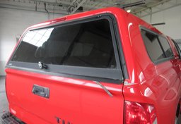 2014 Toyota Tundra 4WD Truck - Image 27