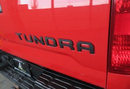 2014 Toyota Tundra 4WD Truck - Image 19