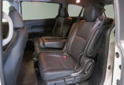 2022 Honda Odyssey - Image 23