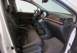 2022 Honda Odyssey - Image 30