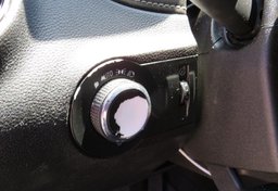 2015 Chevrolet Camaro - Image 33