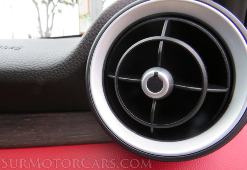 2017 Alfa Romeo Giulia - Image 52