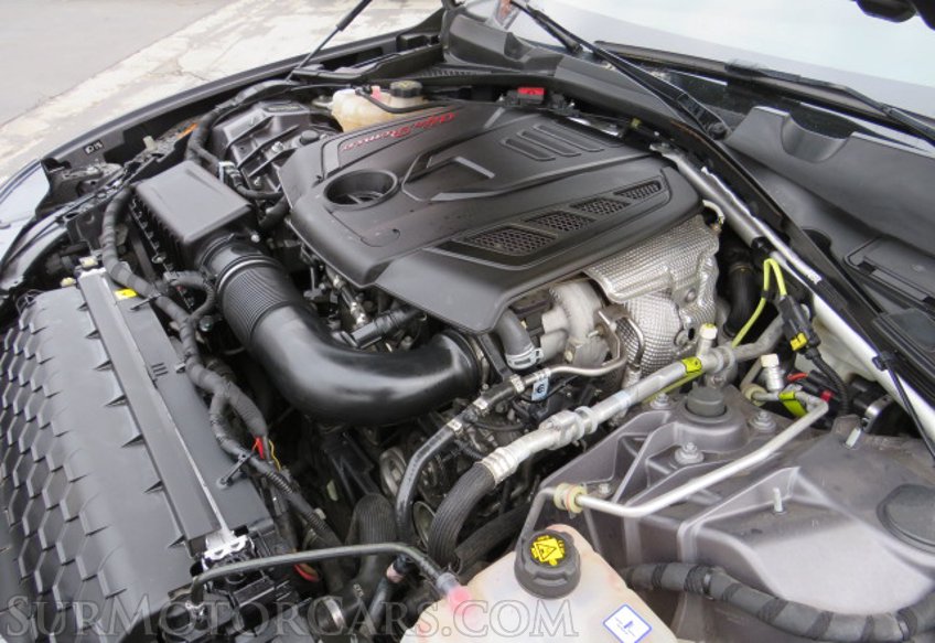 2017 Alfa Romeo Giulia - Image 57