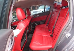 2017 Alfa Romeo Giulia - Image 30