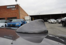 2017 Alfa Romeo Giulia - Image 21