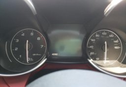 2017 Alfa Romeo Giulia - Image 32