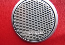 2017 Alfa Romeo Giulia - Image 44