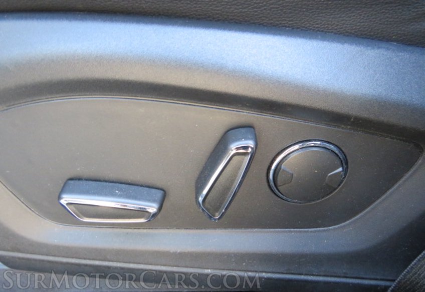 2020 Ford Explorer - Image 40