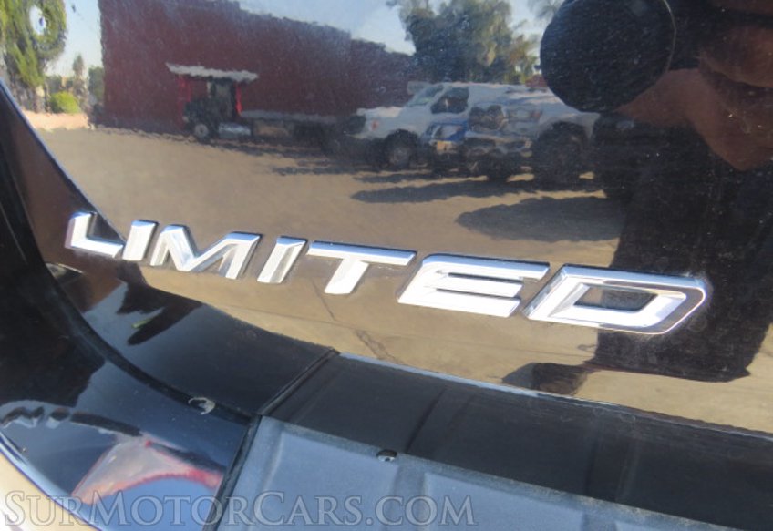 2020 Ford Explorer - Image 20