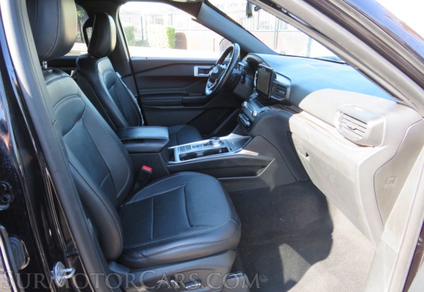 2020 Ford Explorer - Image 28