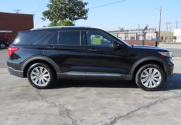 2020 Ford Explorer - Image 11