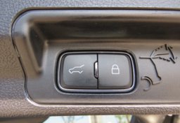 2020 Ford Explorer - Image 39