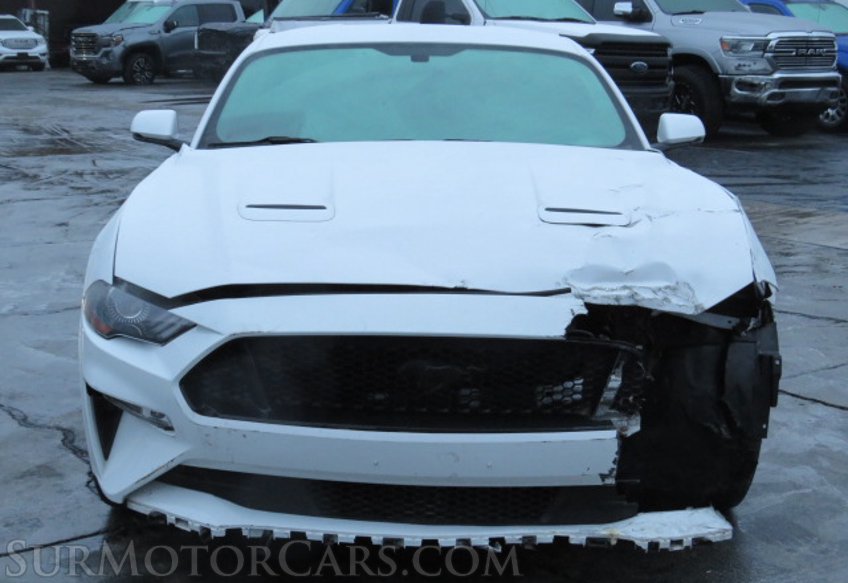 2019 Ford Mustang - Image 11