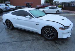 2019 Ford Mustang - Image 3