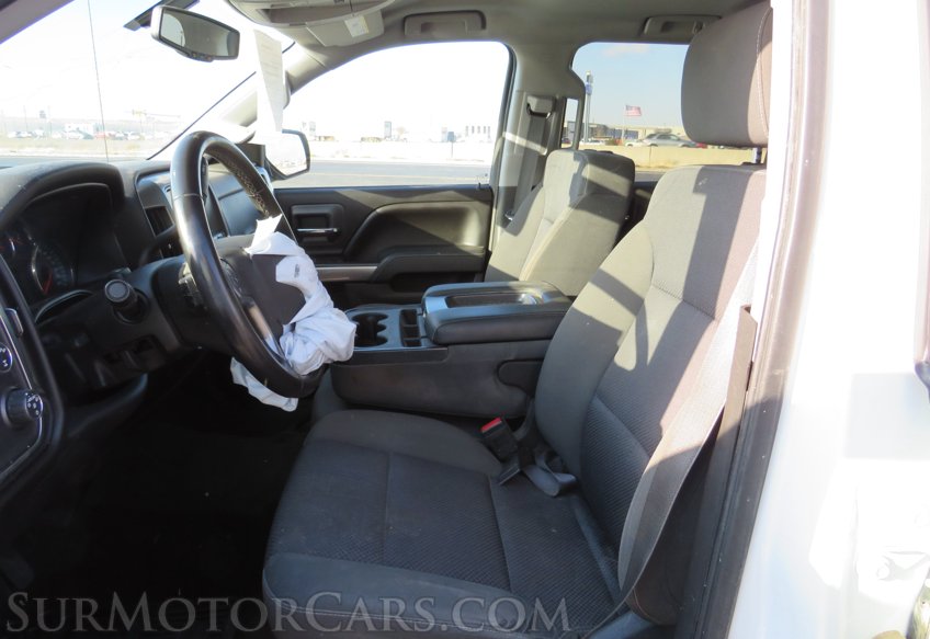 2018 Chevrolet Silverado 1500 - Image 32