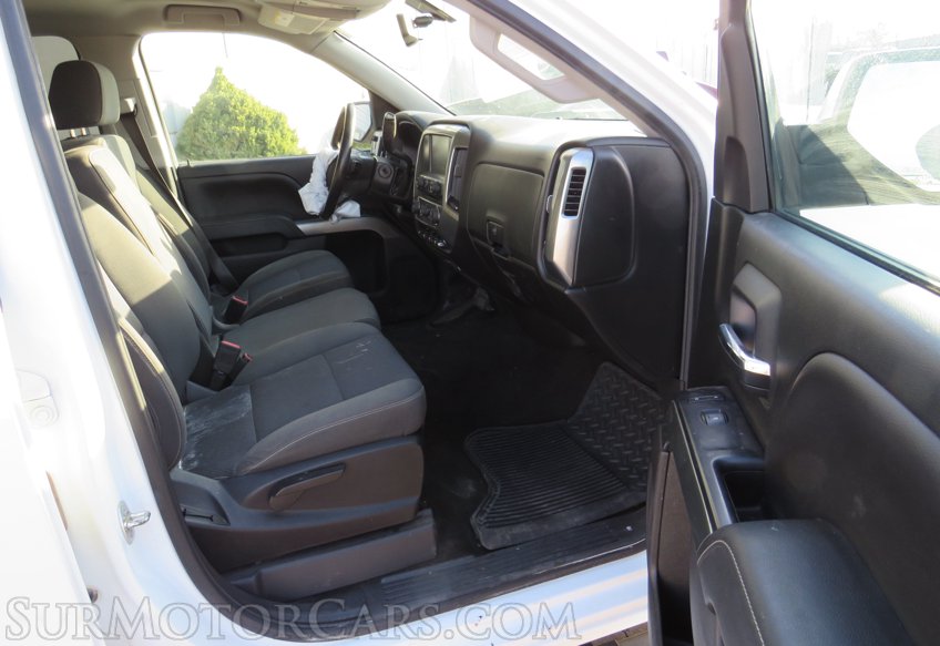 2018 Chevrolet Silverado 1500 - Image 29