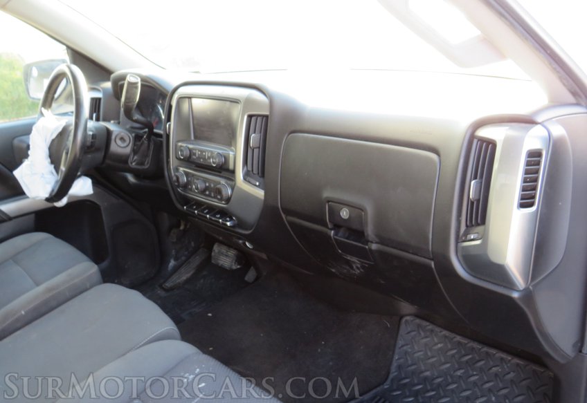 2018 Chevrolet Silverado 1500 - Image 30