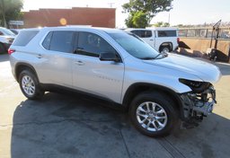 2019 Chevrolet Traverse - Image 2