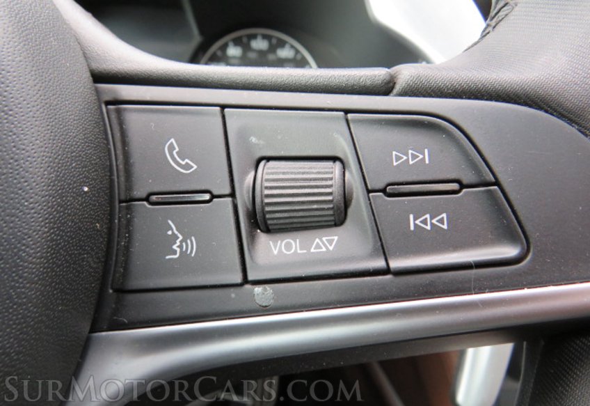 2019 Alfa Romeo Stelvio - Image 35
