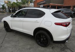 2019 Alfa Romeo Stelvio - Image 8