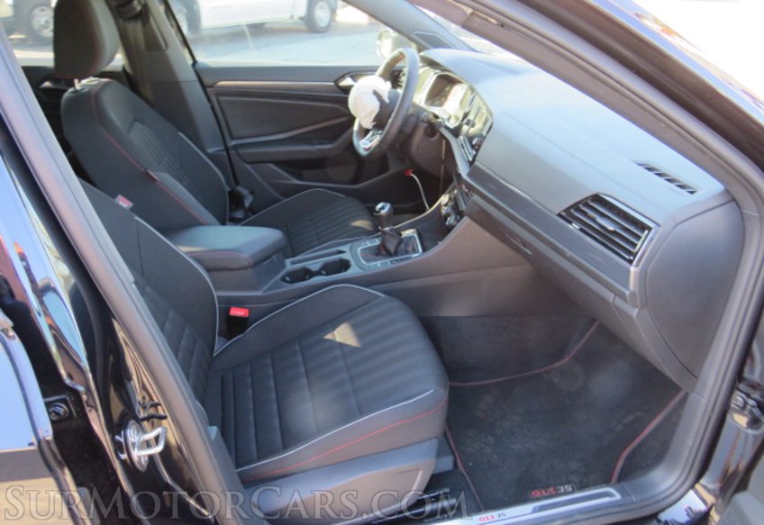 2019 Volkswagen Jetta GLI - Image 51