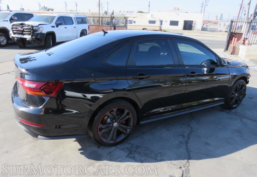 2019 Volkswagen Jetta GLI - Image 9