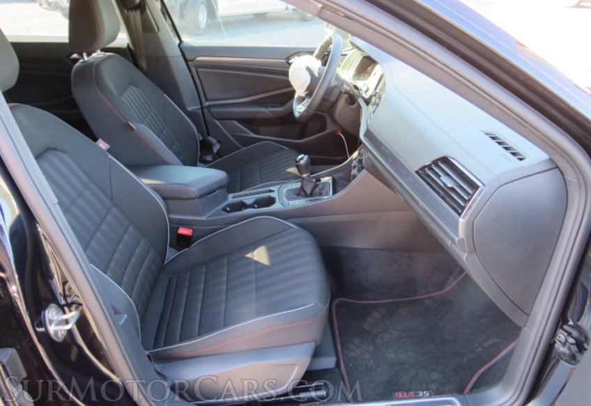 2019 Volkswagen Jetta GLI - Image 52