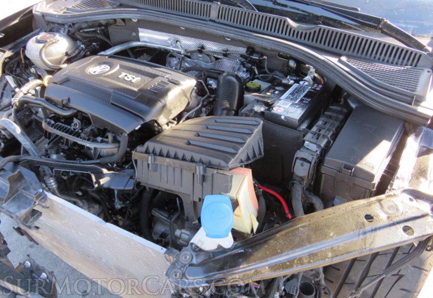 2019 Volkswagen Jetta GLI - Image 22