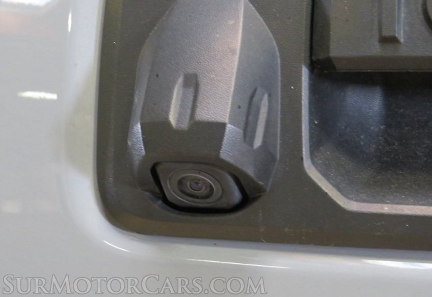 2021 Toyota Tacoma 4WD - Image 17