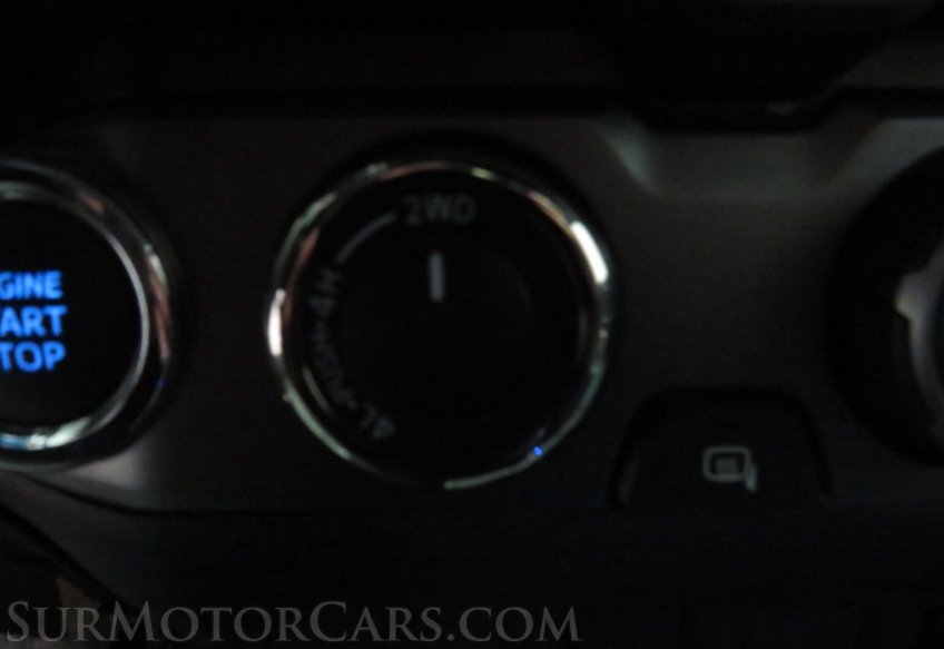 2021 Toyota Tacoma 4WD - Image 36