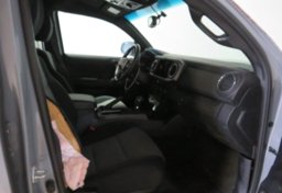 2021 Toyota Tacoma 4WD - Image 28