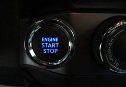 2021 Toyota Tacoma 4WD - Image 35