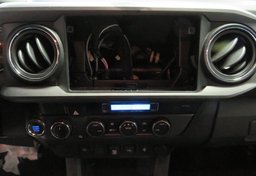 2021 Toyota Tacoma 4WD - Image 40