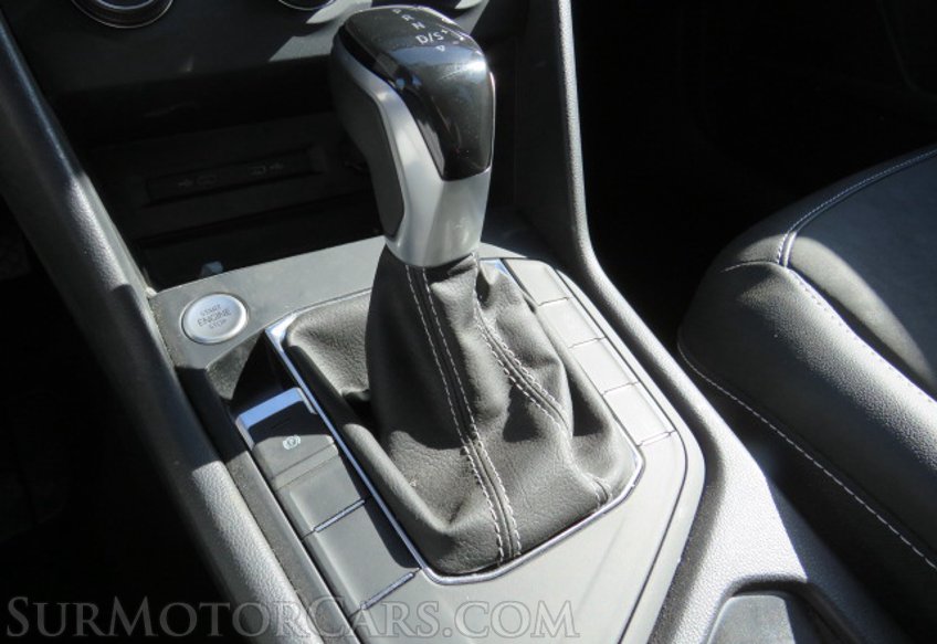 2022 Volkswagen Taos - Image 44