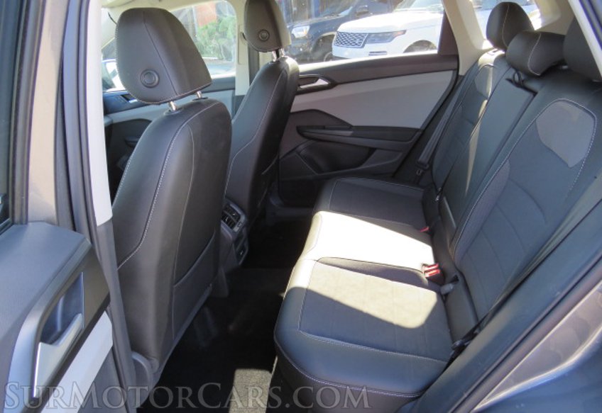 2022 Volkswagen Taos - Image 28