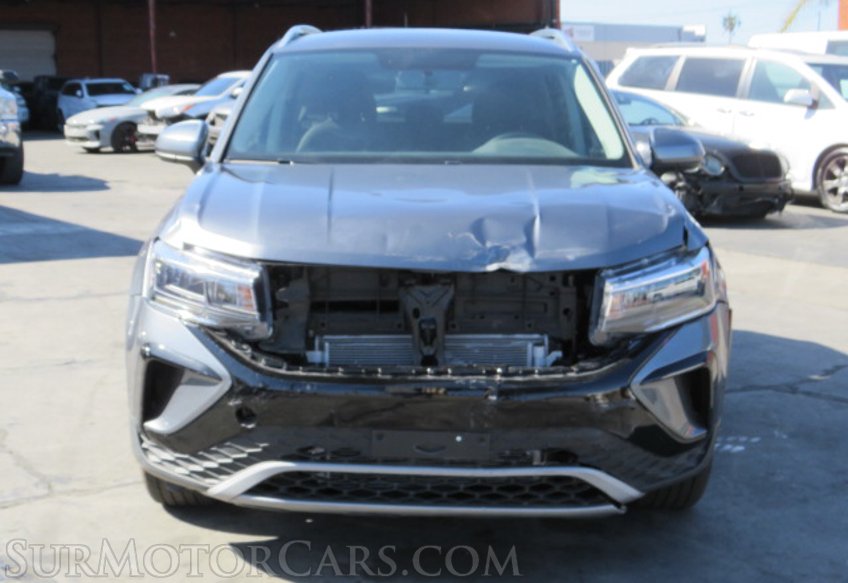 2022 Volkswagen Taos - Image 9