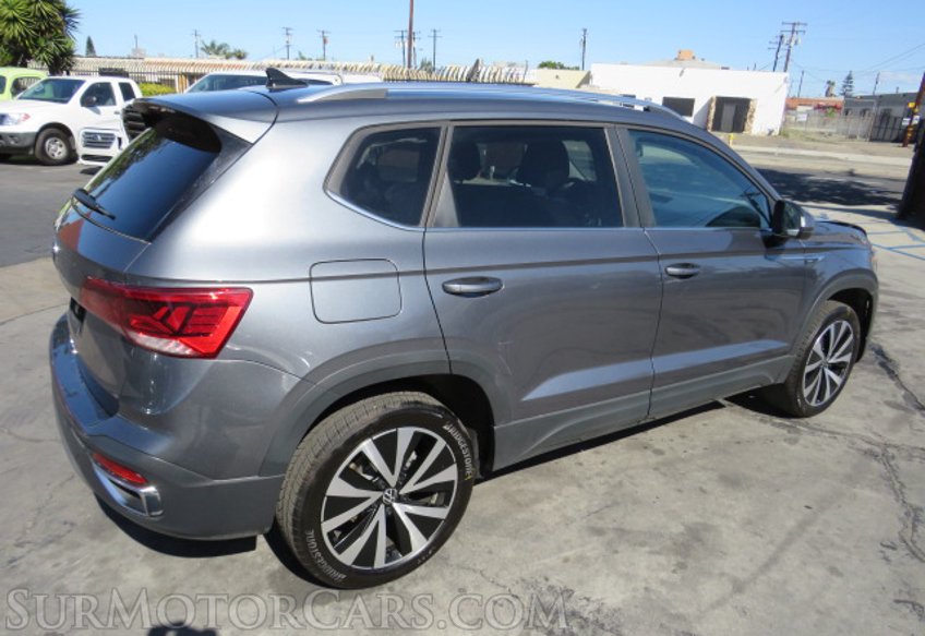 2022 Volkswagen Taos - Image 5