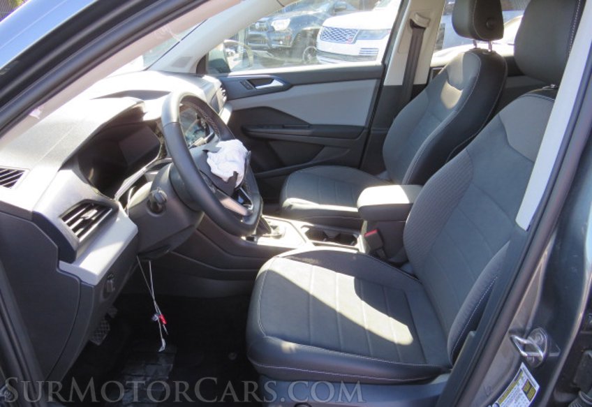 2022 Volkswagen Taos - Image 24