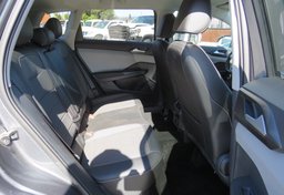 2022 Volkswagen Taos - Image 29