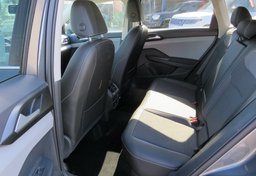 2022 Volkswagen Taos - Image 30