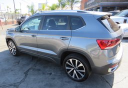 2022 Volkswagen Taos - Image 6