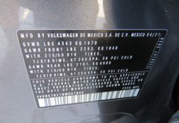 2022 Volkswagen Taos - Image 49