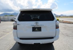 2019 Toyota 4Runner - Image 9